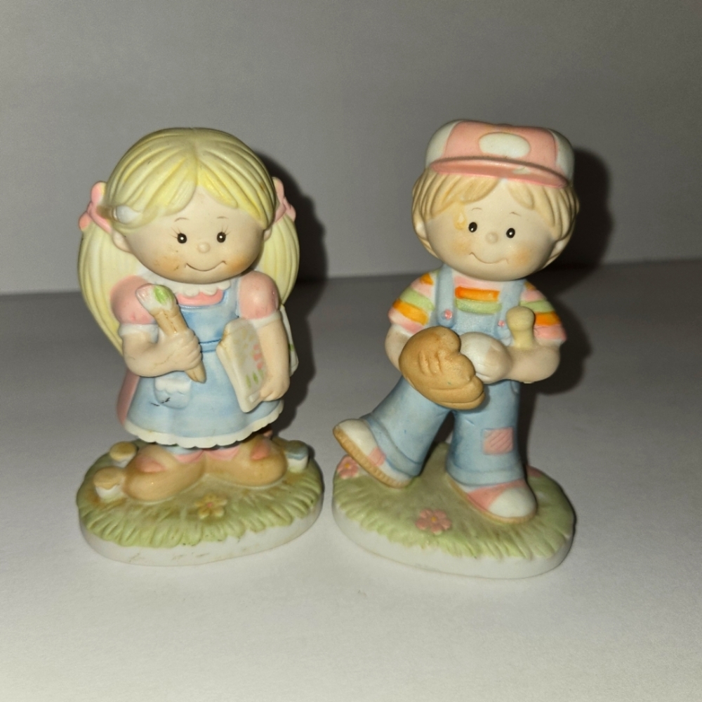 Jennifer & Josh by Wallace Berrie Vintage Ceramic Collectible Figurines set of 2